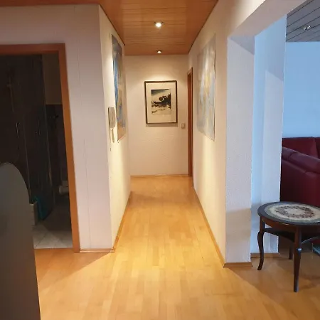 Fuer 4 Personen, 2 Schlafzimmer, 2 Parkplaetze, Wlan Appartement