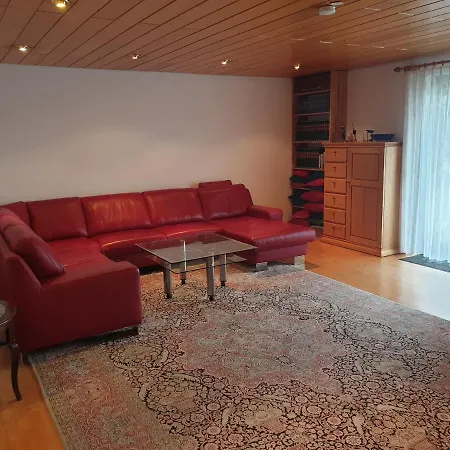 Fuer 4 Personen, 2 Schlafzimmer, 2 Parkplaetze, Wlan *