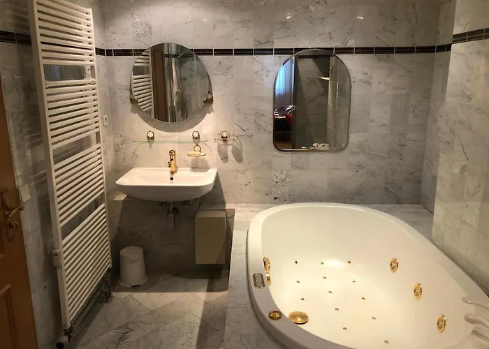 Fuer 4 Personen, 2 Schlafzimmer, 2 Parkplaetze, Wlan Apartamento Lago de Constança