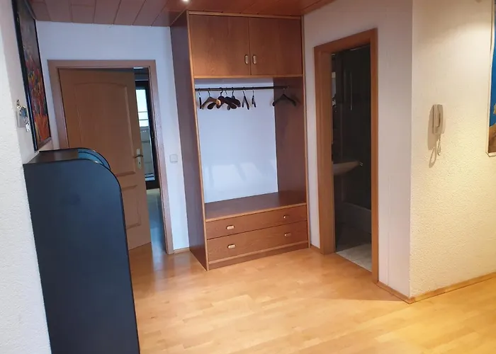 Appartement Fuer 4 Personen, 2 Schlafzimmer, 2 Parkplaetze, Wlan Constance