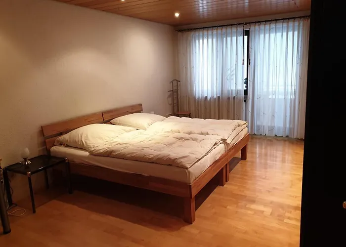 Fuer 4 Personen, 2 Schlafzimmer, 2 Parkplaetze, Wlan Appartement Constance