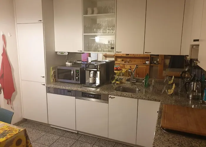 Apartamento Fuer 4 Personen, 2 Schlafzimmer, 2 Parkplaetze, Wlan *