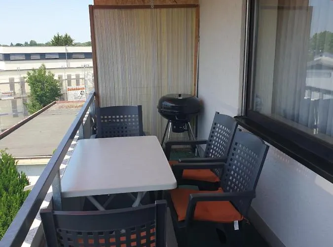 Fuer 4 Personen, 2 Schlafzimmer, 2 Parkplaetze, Wlan Appartement